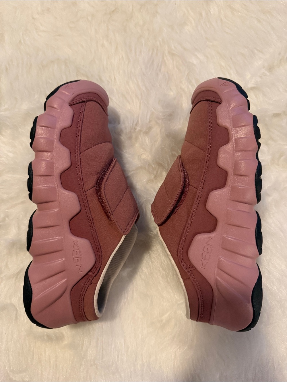 Keen Rose Pink Velcro Slip-On Sneakers - Picture 7 of 9